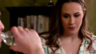 Өгей шеше поражена мускулами ұлын