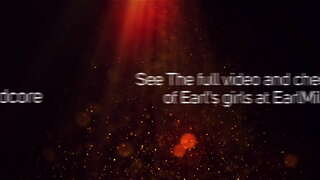 Ροζ Μουνί Ξανθιά Μπριν Τάιλερ παίρνει το χρόνο έξω από το πρόγραμμά της για λίγο προς τα κάτω (στα τέσσερα) χρόνο, όπως γαμιέται με δονητή της σε οργασμό! Το πλήρες Βίντεο στο EarlMiller.com πού Ερωτική Τέχνη Πάει Hardcore!