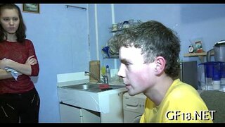 ���ួយចំនួនងជំទង់ស្អាតមិនអាចស្រមៃជីវិតរបស់ពួកគេ