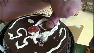 Zrel človek želi, da vraga najstnik, Vol. 17