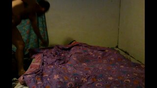 Sidottu sänkyyn ja opetuksen