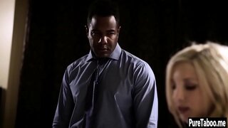 Sexy babe sucks handi gogorra oilarra beltz